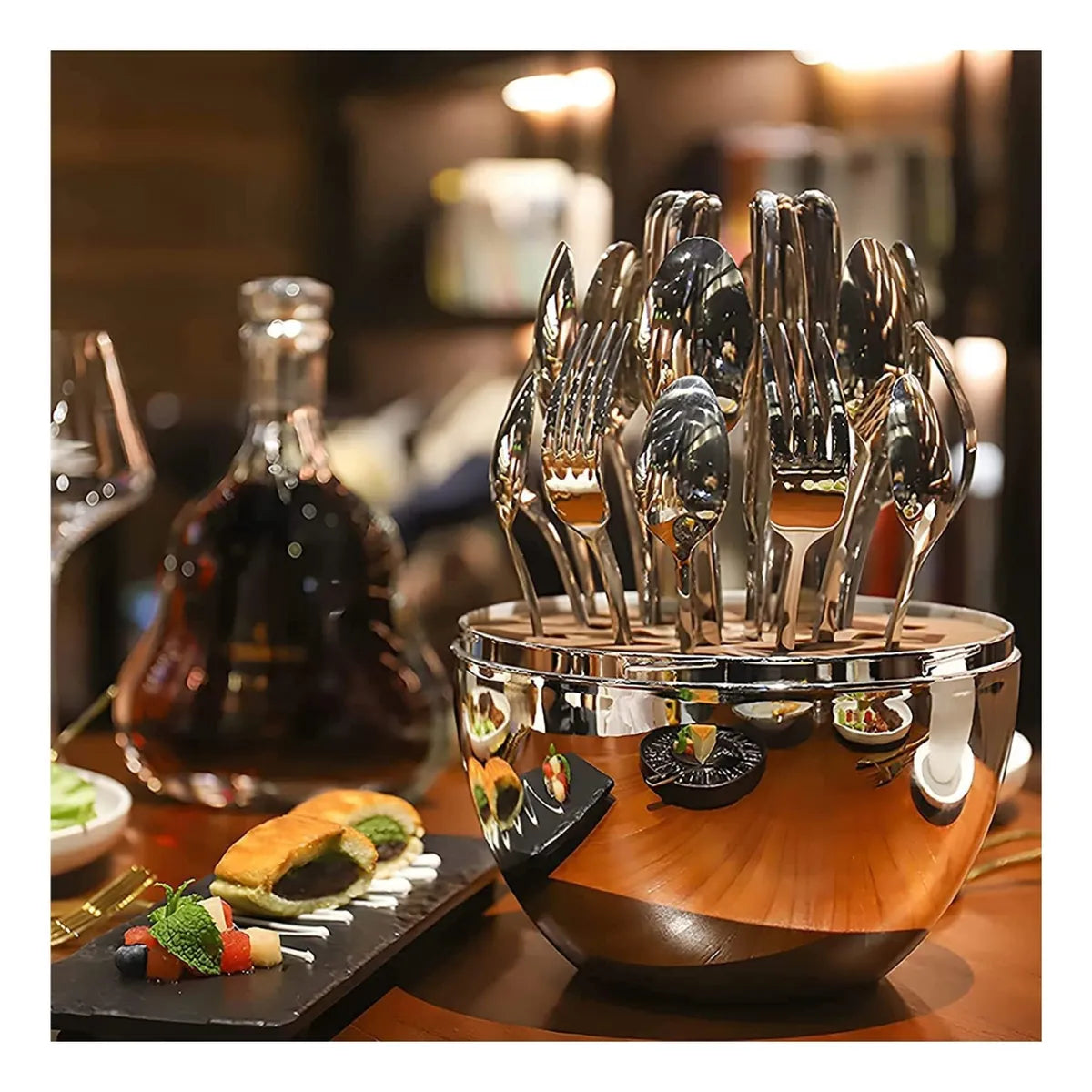 Set de Cubiertos 24 Piezas en Acero Inoxidable 🍴 Con Estuche Portátil Tipo Huevo