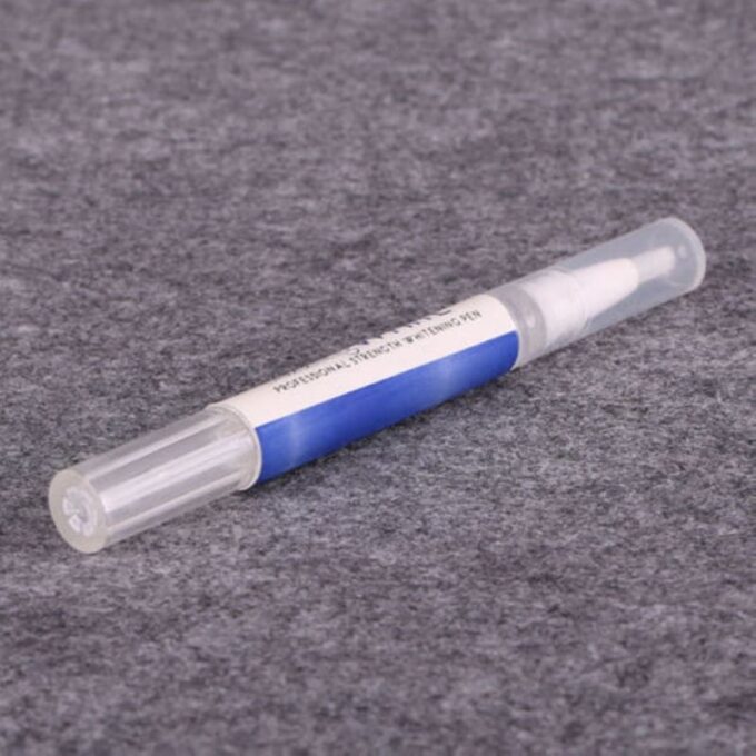 Blanqueador dental dazzling white