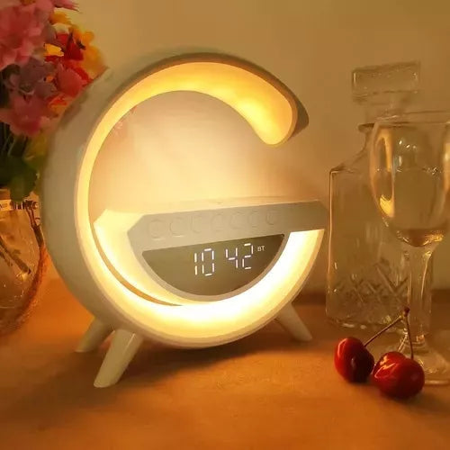Parlante Bluetooth 3 en 1 🔊💡 Lámpara + Cargador Inalámbrico